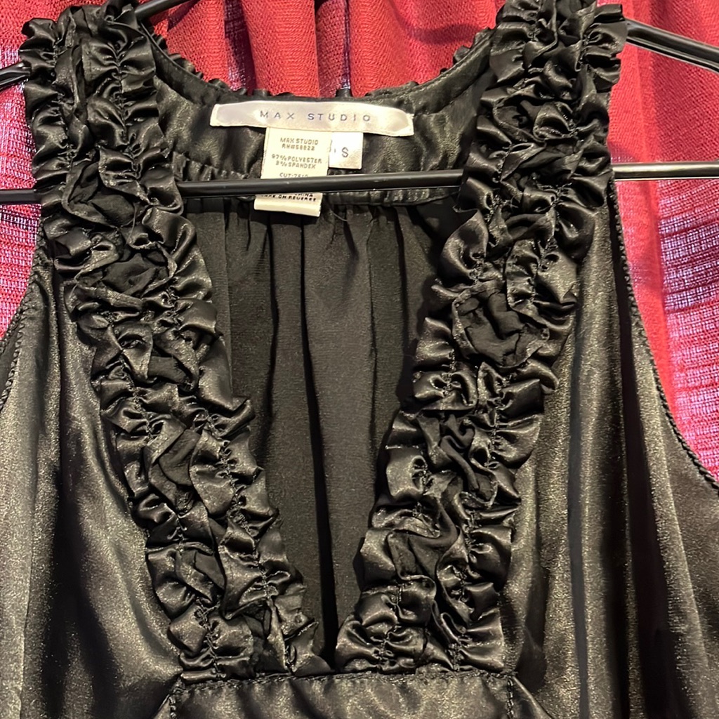 Max Studio Sleveless Top